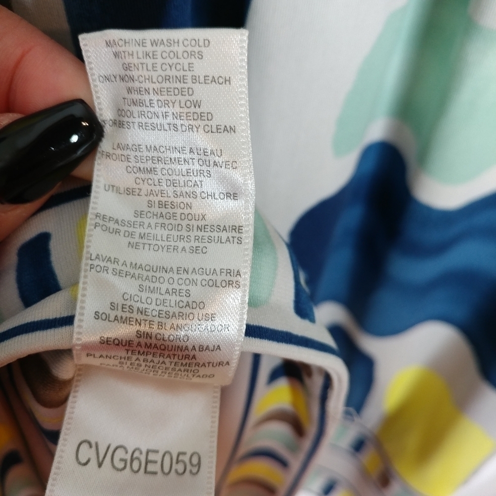 BCBGMaxAzria Colorful Printed Dress - Picture 10 of 10
